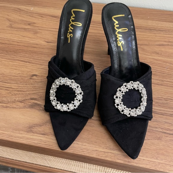 Lulu’s heels pointed toe rhinestone faux suede Ceciley size 6 - Picture 2 of 6